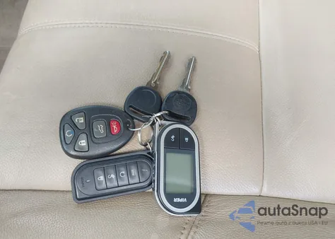 2013 Chevrolet Suburban 1500 Lt из США, поврежденный, VIN 1GNSCJE08DR102735